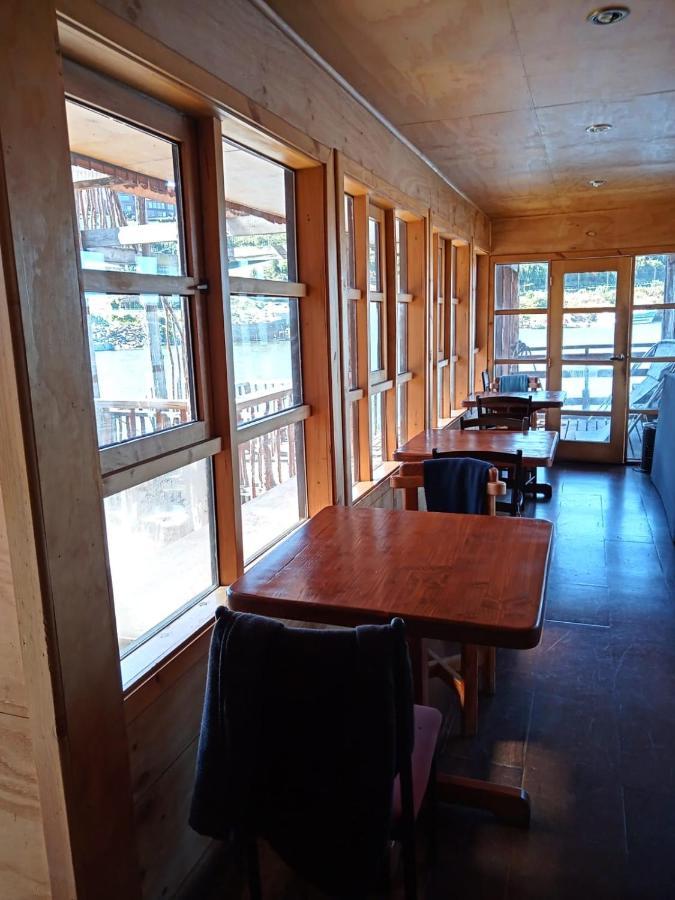 Hostal Palafito Waiwen Castro Luaran gambar